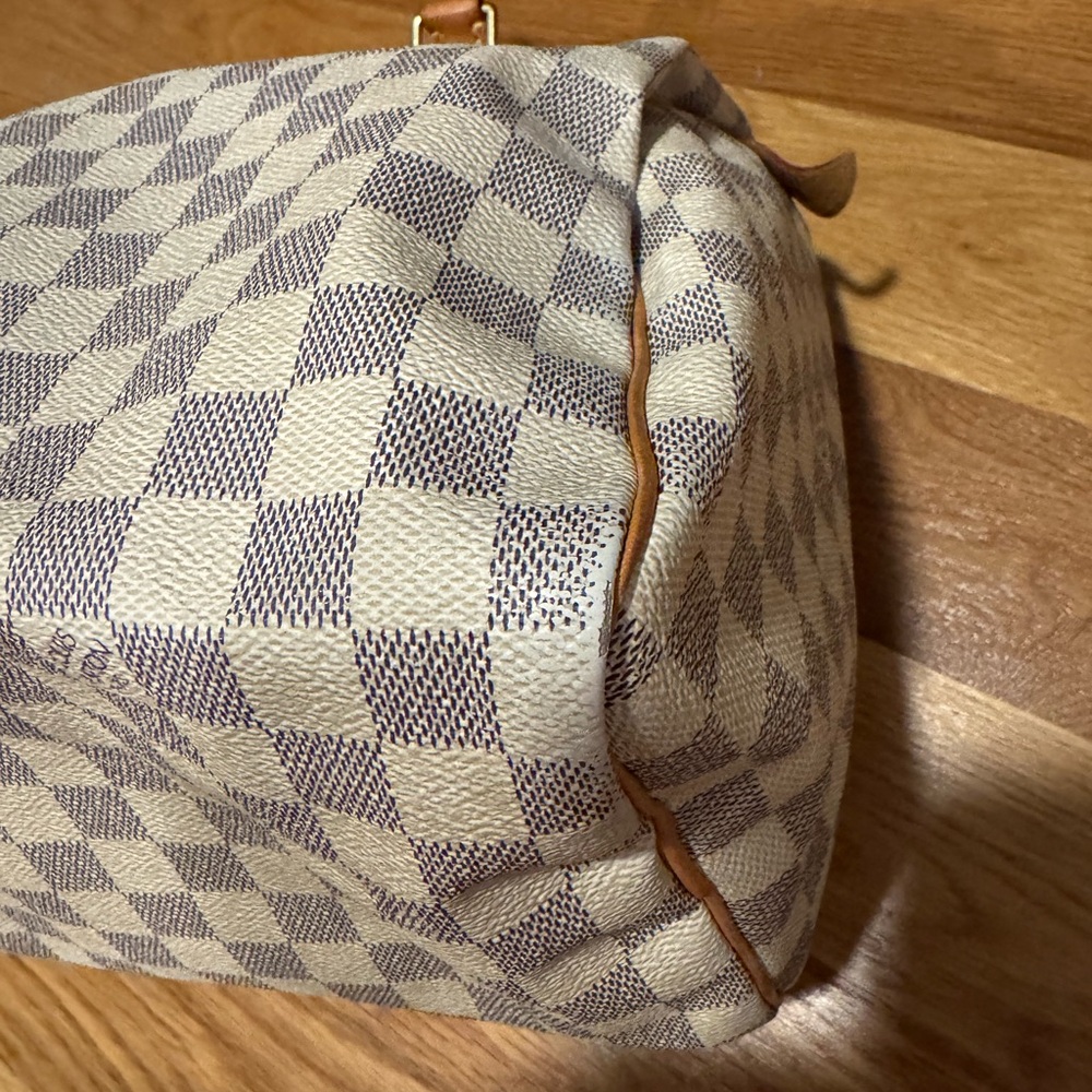 Louis Vuitton Speedy 25 - Picture 9 of 13